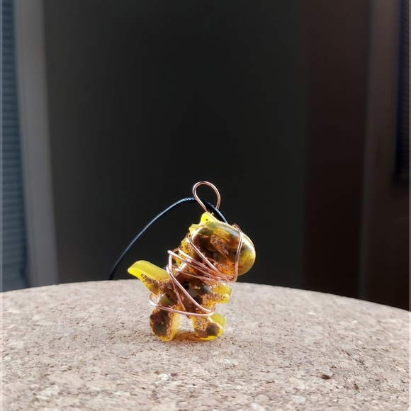 Resin necklaces and pocket pals! - Picture 4 of 7